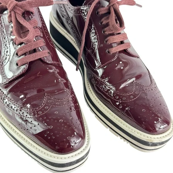 PRADA Brogues Burgundy Patent Leather Women Wingtip Platform Loafers 39 - 9US